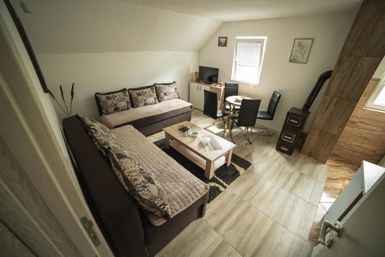 Guest House "Visnja" جابلياك المظهر الخارجي الصورة